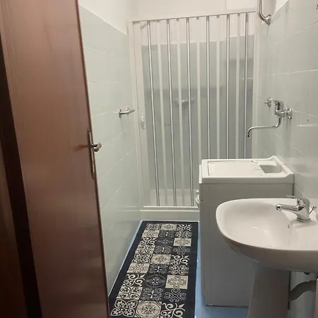 Raggio Di Sole A 800m Dalla Caulonia Marina